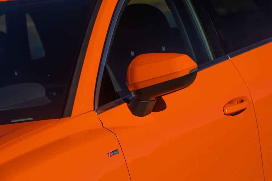 Детали экстерьера Audi Q3 35 TFSI S-Line 2020 года  (MX) (фото 38 из 40)